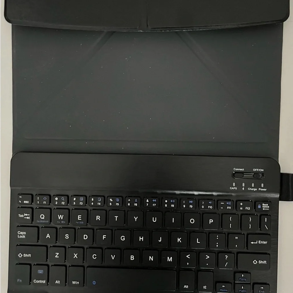 Black Wireless Keyboard and Case for Tablets